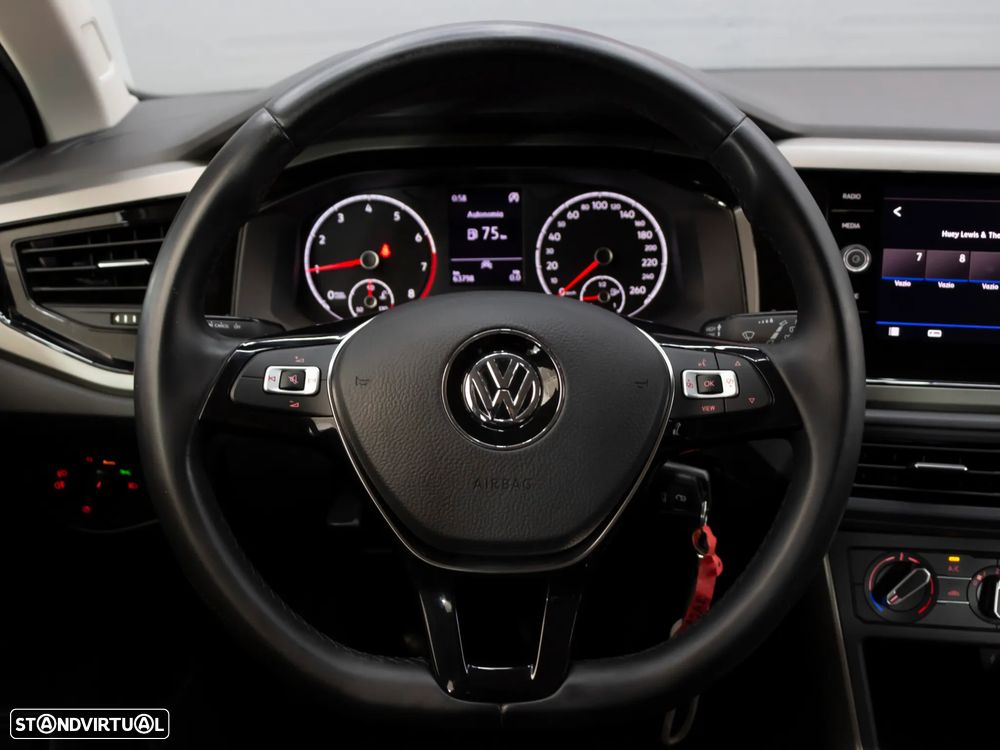 VW Polo 1.0 Confortline - 23