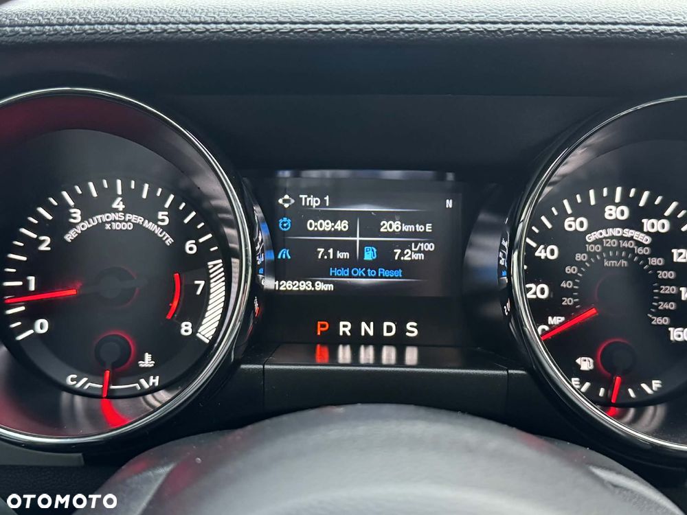 Ford Mustang Cabrio 2.3 Eco Boost - 18