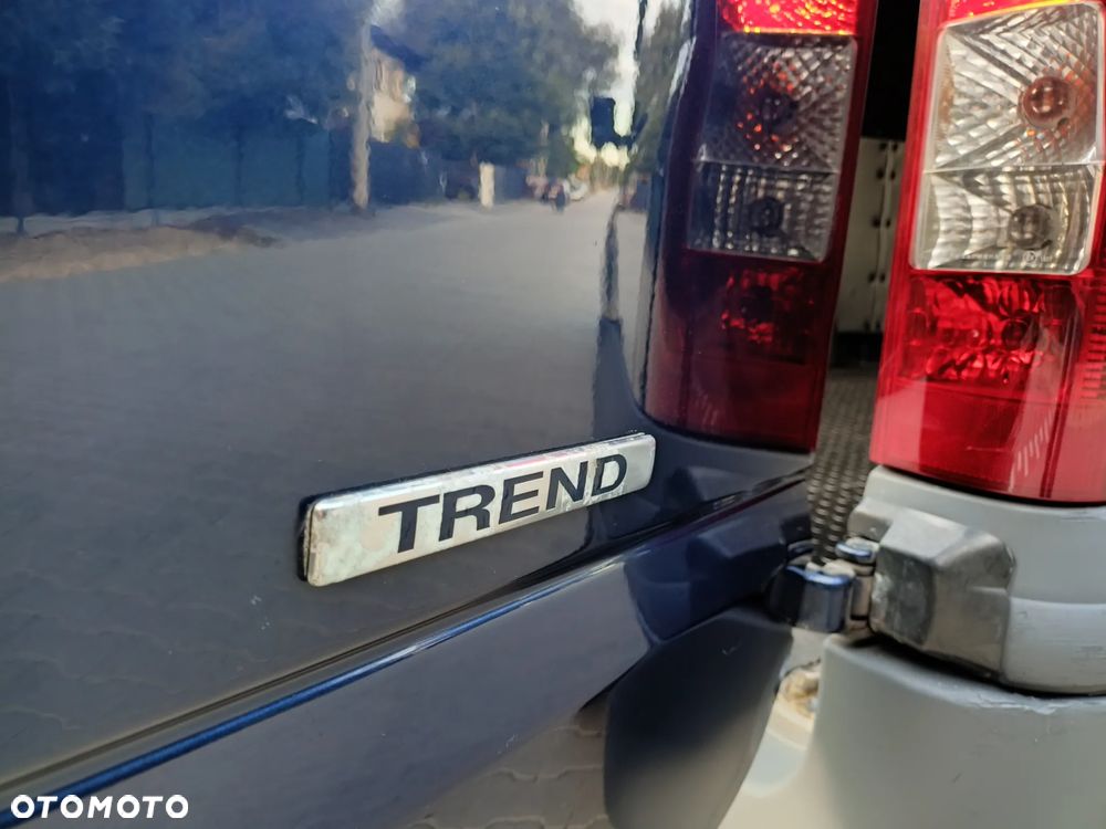 Ford Transit 300L Trend - 19
