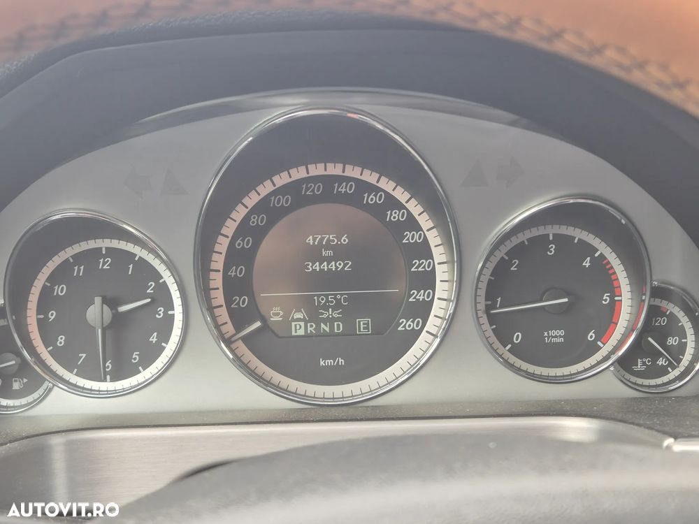Mercedes-Benz E 250 CDI BlueEfficiency Aut. - 13