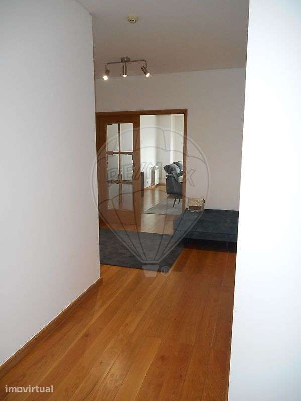 Apartamento T4 para arrendamento - Grande imagem: 2/26