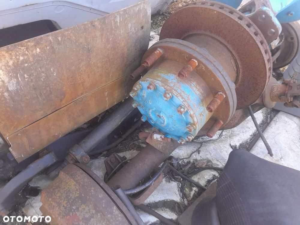 RENAULT MIDLUM DXI 08R MOST TYLNI NA KOLA 19.5 CALA OSIEM SZPILEK -PIASTA - 2