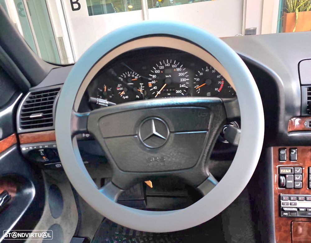 Mercedes-Benz S 320 - 30