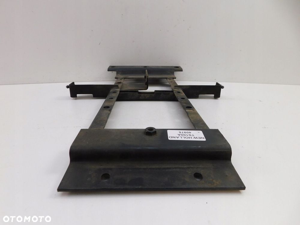 NEW HOLLAND TS 100A ŁAPA STELAŻ WZMOCNIENIE - 5