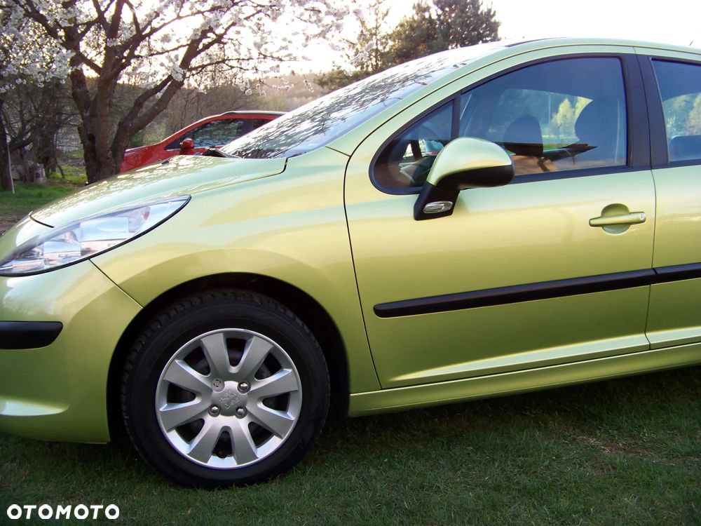 Peugeot 207 1.4 Trendy - 4
