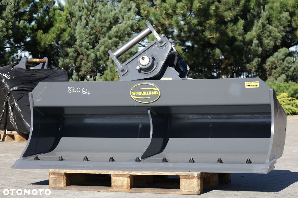 S60 Łyżka skarpowa hydrauliczna Strickland S60 0.8m3 200cm - 1