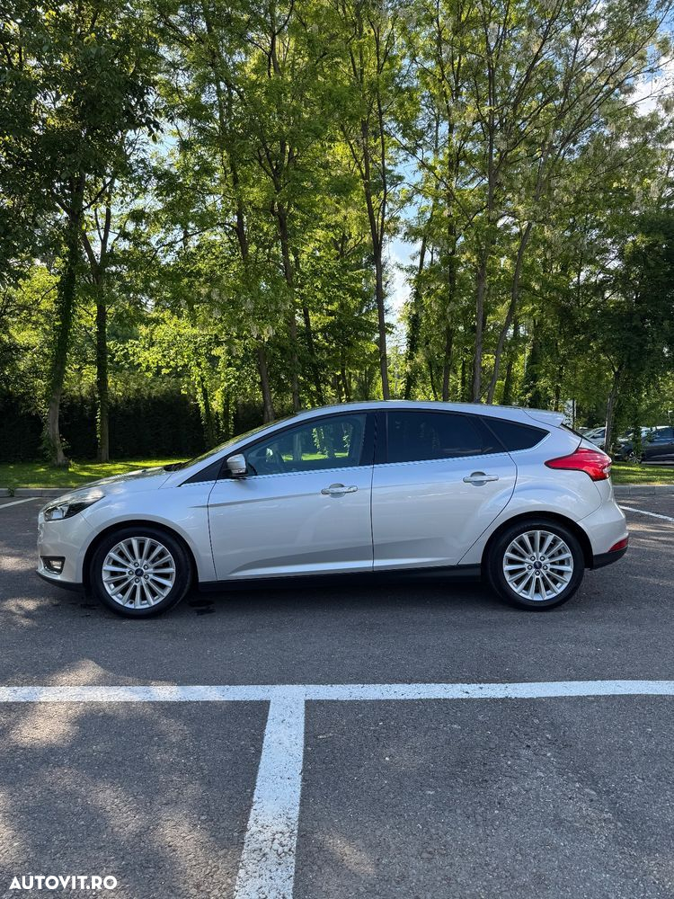 Ford Focus 1.0 EcoBoost Titanium - 3