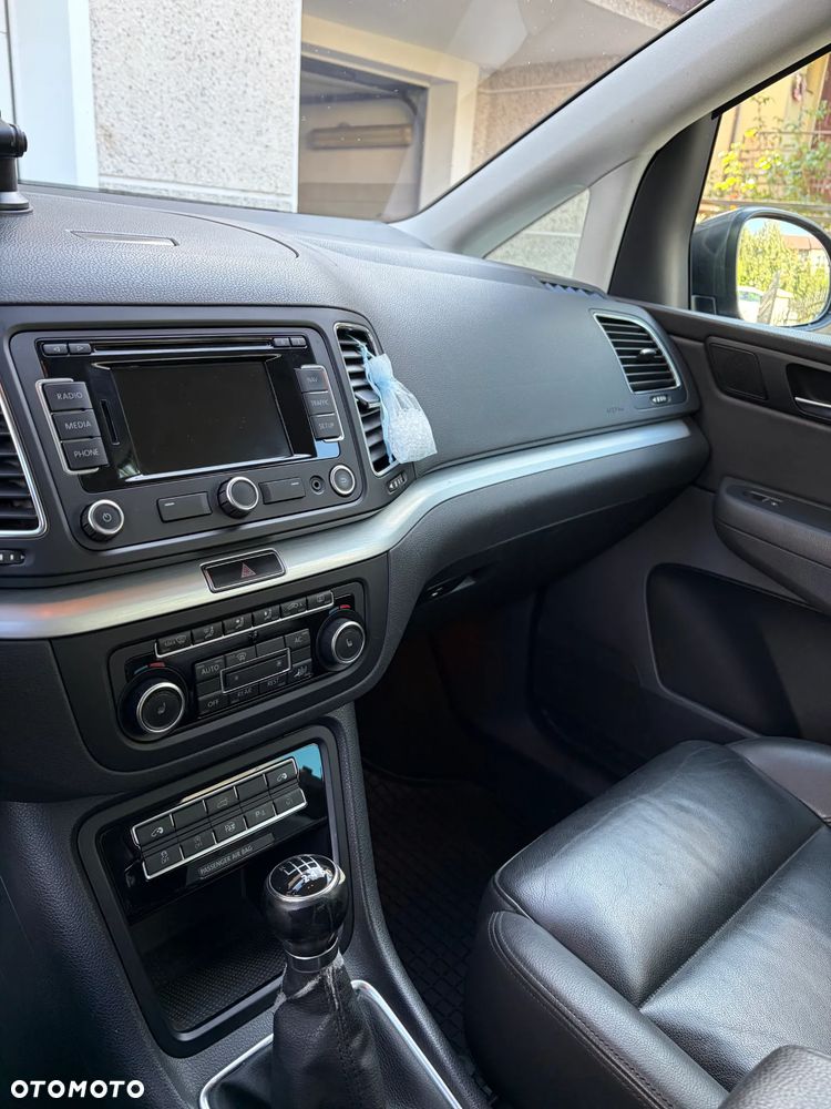 Volkswagen Sharan 2.0 TDI Highline - 8