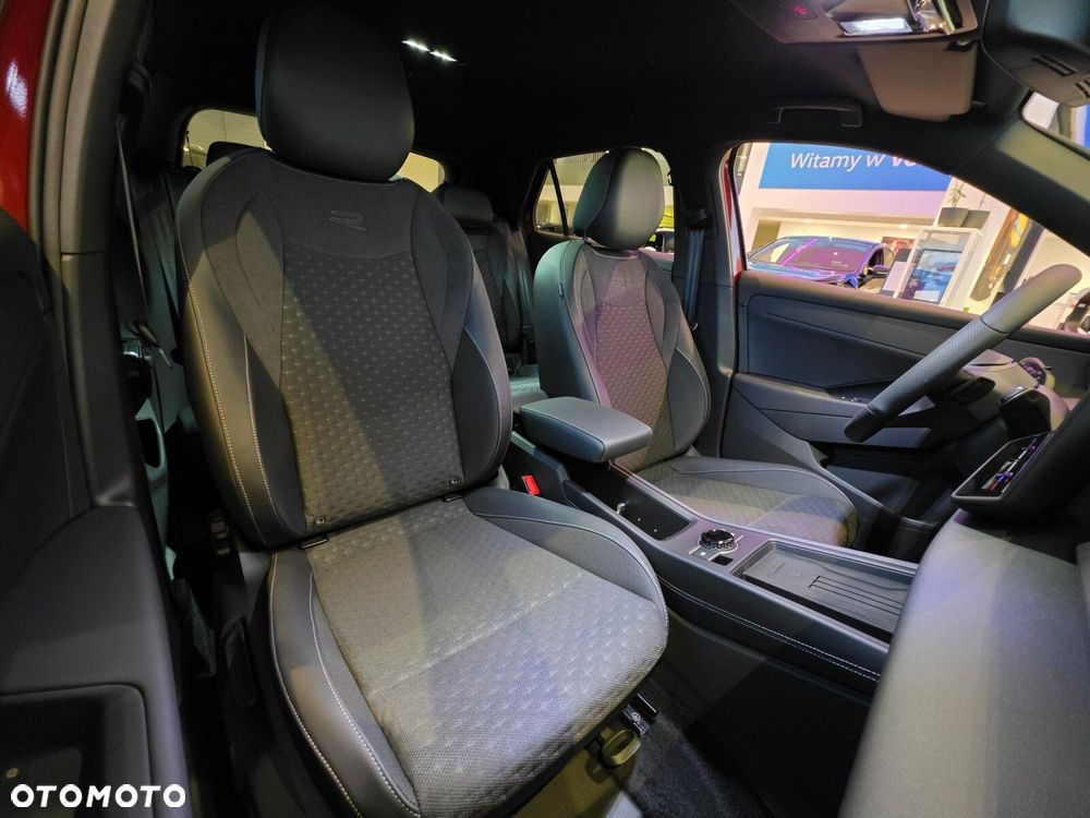 Volkswagen T-Roc 1.5 eTSI R-Line DSG - 25