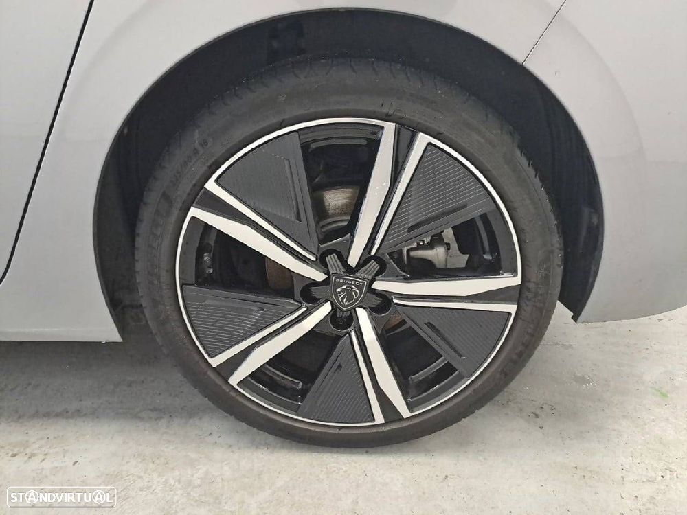 Peugeot 308 1.2 PureTech GT EAT8 - 11