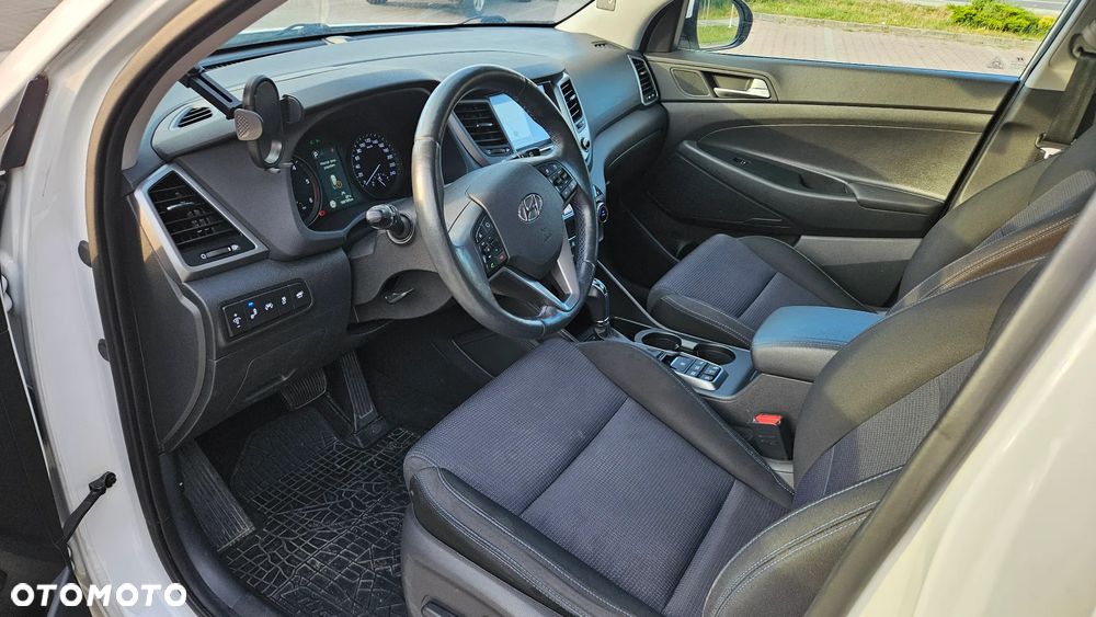 Hyundai Tucson 1.7 CRDI BlueDrive GO Plus 2WD DCT - 17