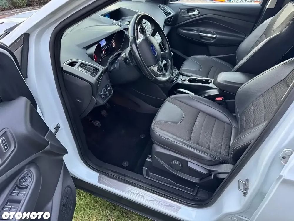 Ford Kuga - 6