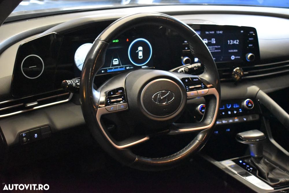 Hyundai Elantra 1.6 l 123 CP CVT Comfort - 7