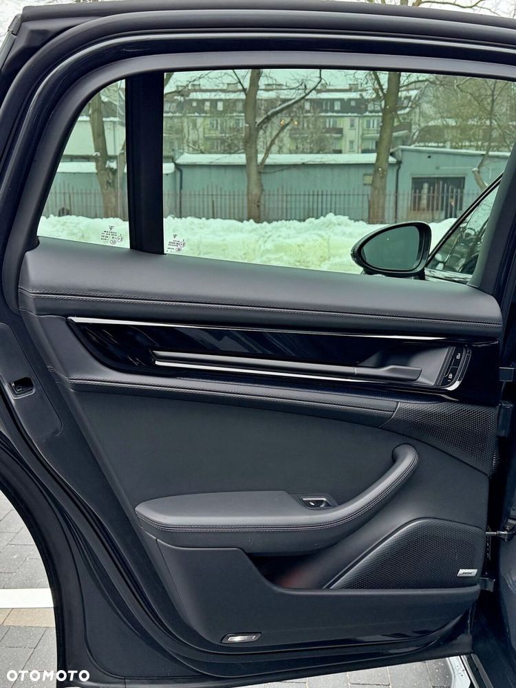 Porsche Panamera - 17