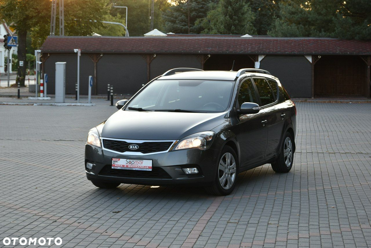 Kia Ceed - 3