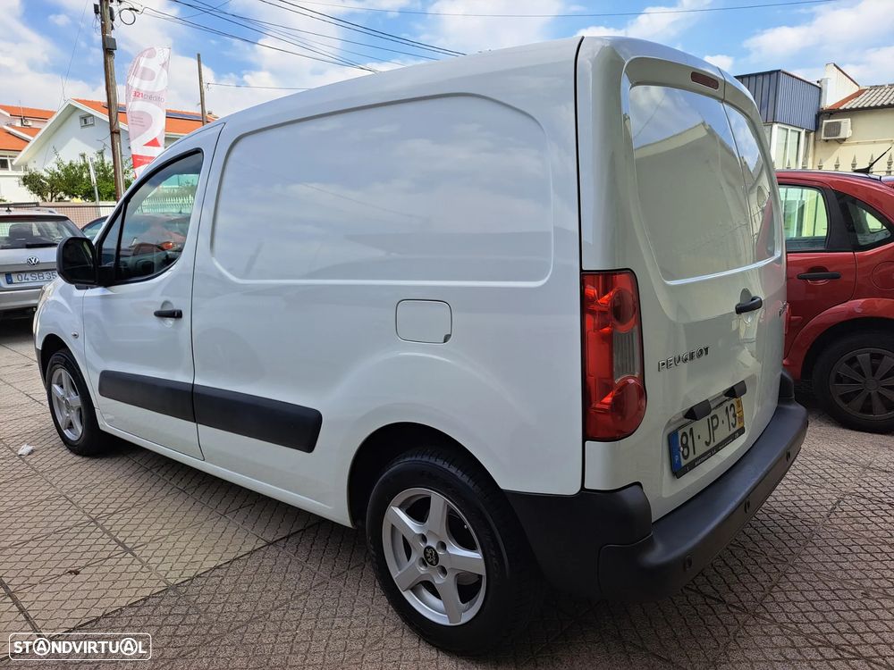 Peugeot Partner 3 Lugares 1.6HDI - 10