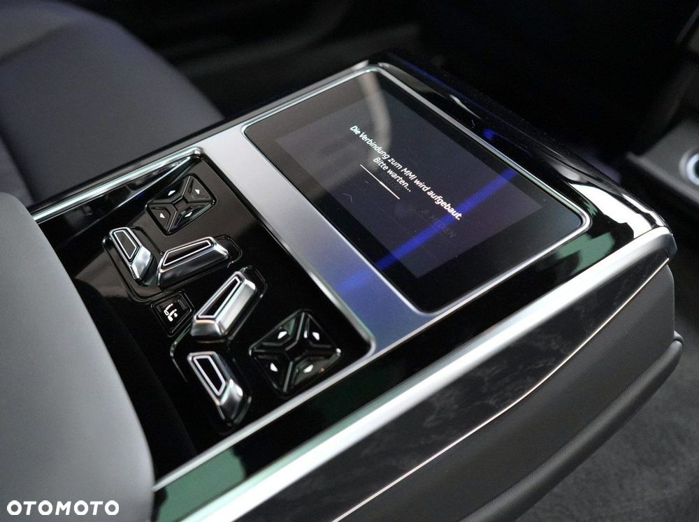 Audi A8 - 33