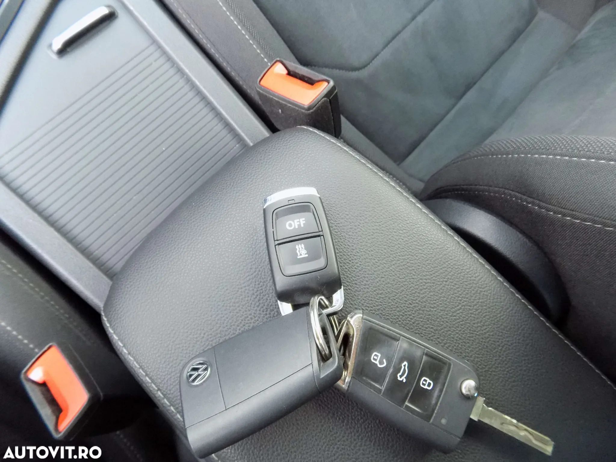 Volkswagen Tiguan 2.0 TDI SCR DSG 4Motion Elegance - 23