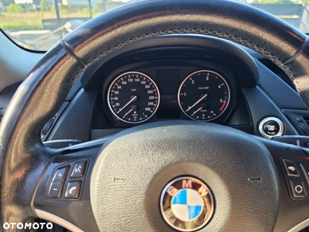 BMW X1 - 5