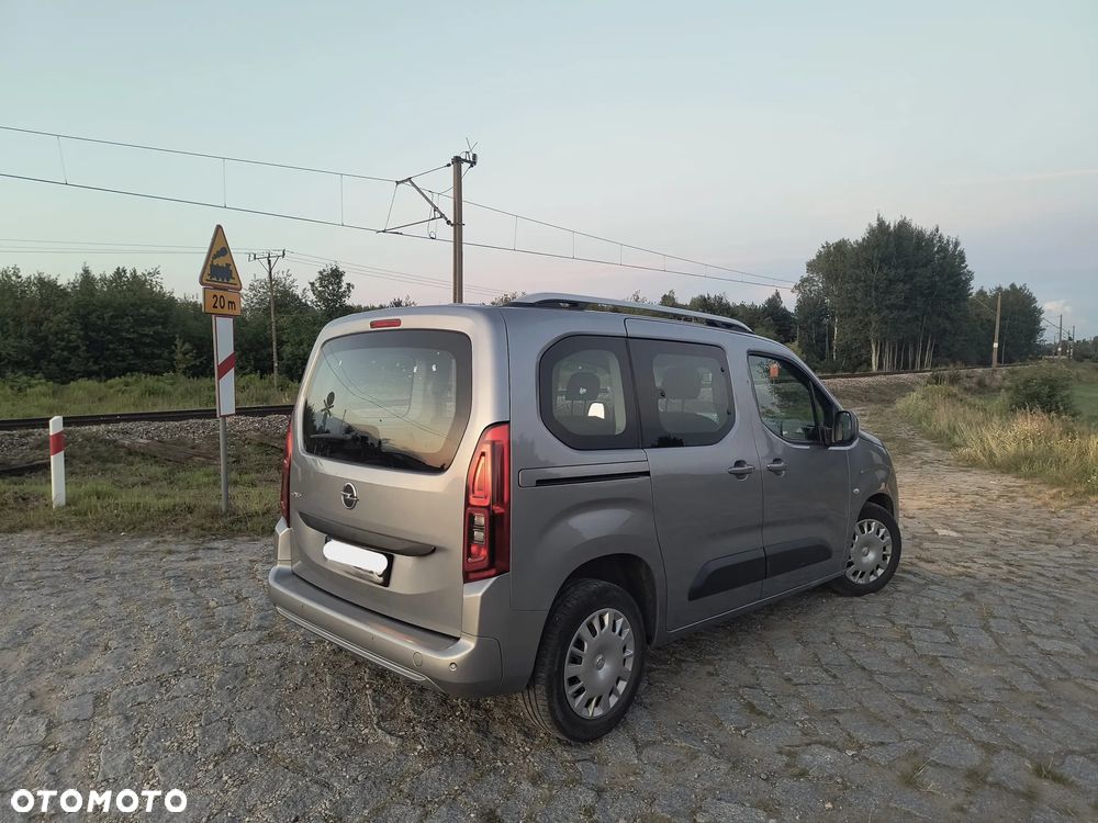 Opel Combo XL 1.2 Turbo Edition S&S - 4