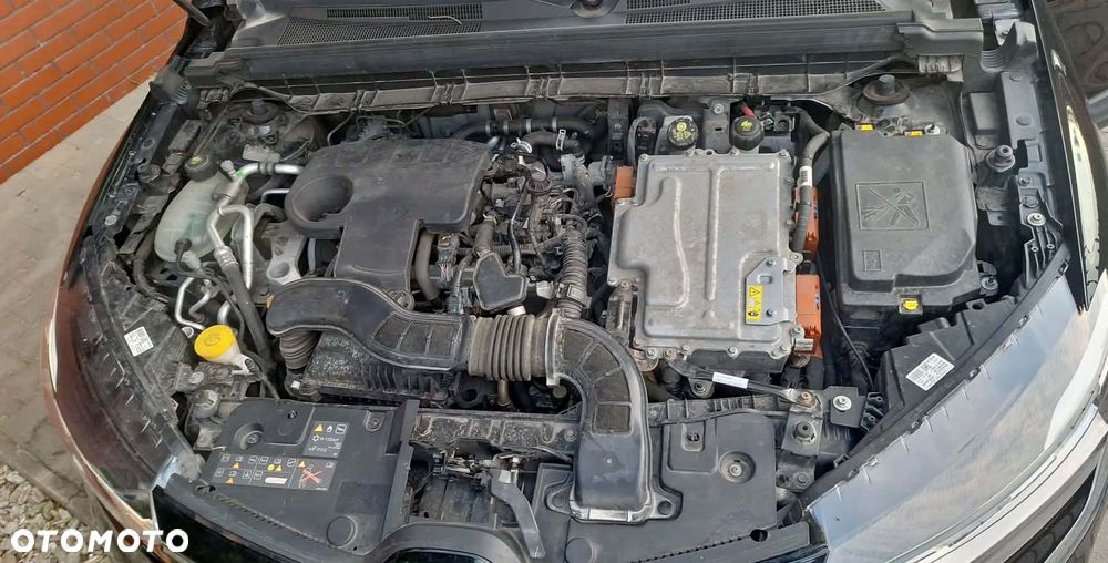 Renault Arkana 1.6 E-TECH Intens MMT - 6