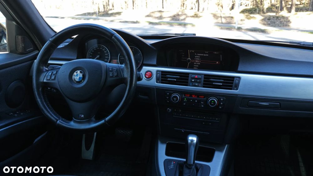 BMW Seria 3 ver-320d-dpf - 19