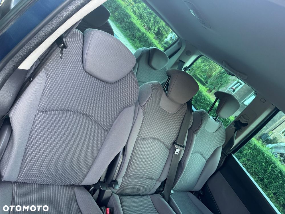 Peugeot 807 140 Premium - 17
