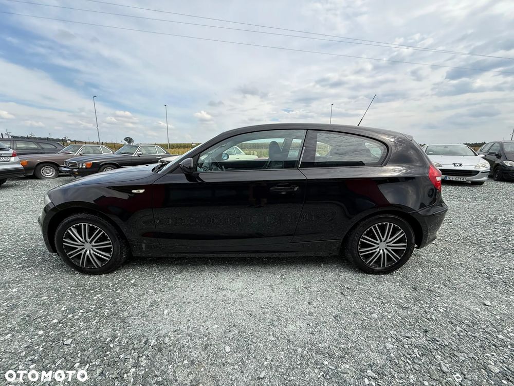 BMW Seria 1 116i - 11