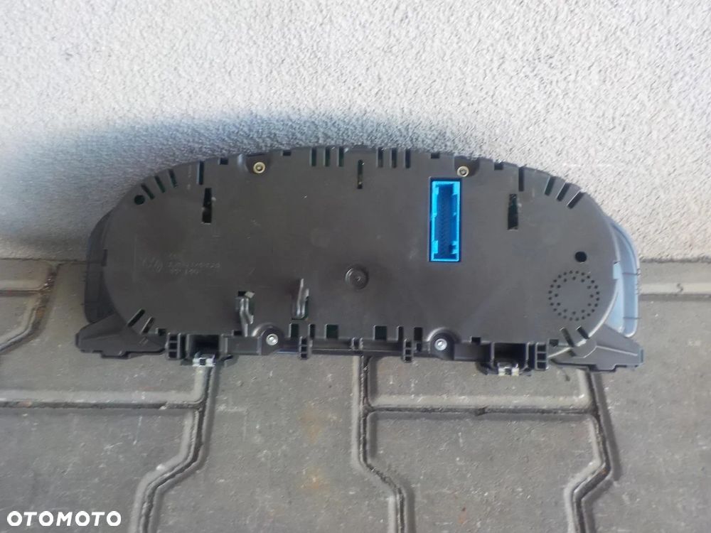 VW T5 2.0 TDI LIFT LICZNIK ZEGARY 7E0920860C - 2