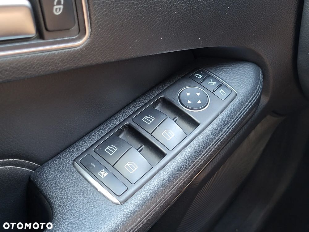 Mercedes-Benz Klasa E 200 7G-TRONIC Avantgarde - 8