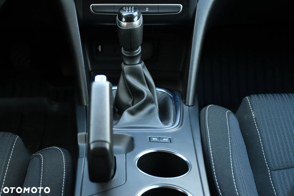 Renault Megane 1.5 Blue dCi Business - 15