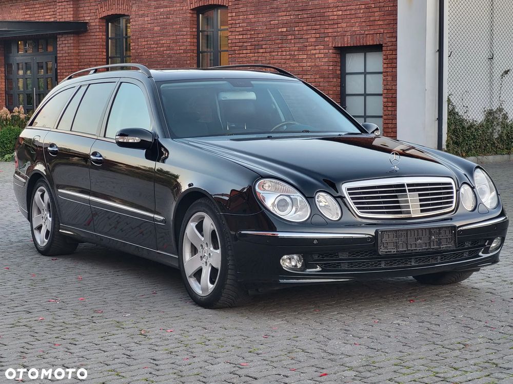 Mercedes-Benz Klasa E 500 T Avantgarde - 1