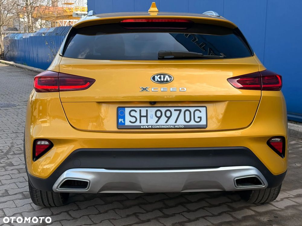 Kia XCeed 1.5 T-GDI Business Line - 17