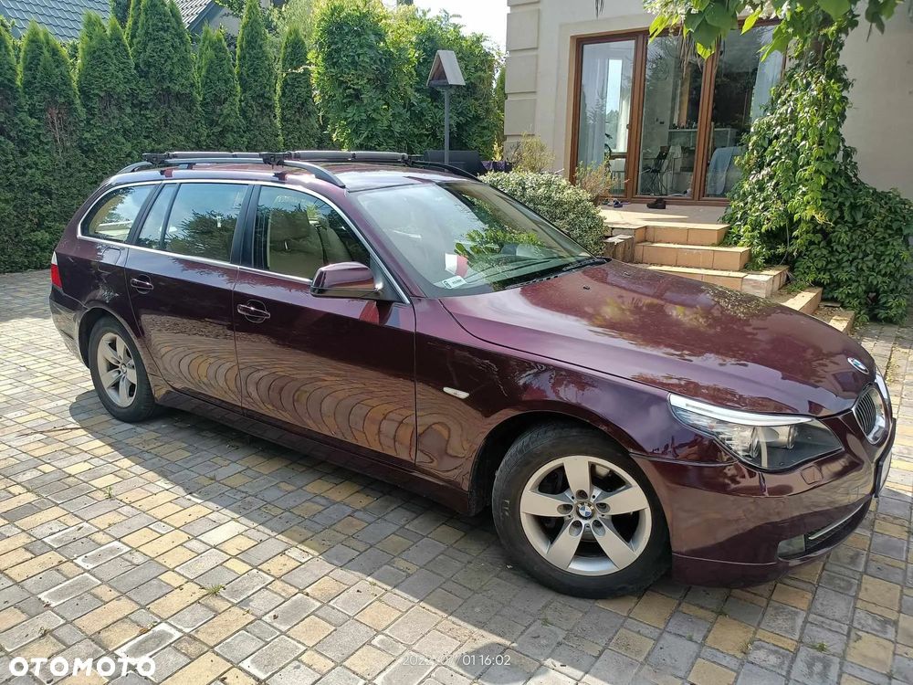 BMW Seria 5 520d Touring - 4