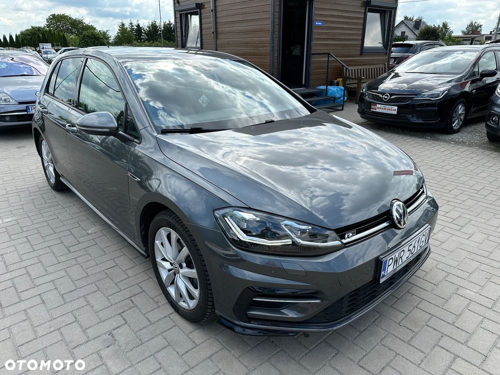 Volkswagen Golf - 2