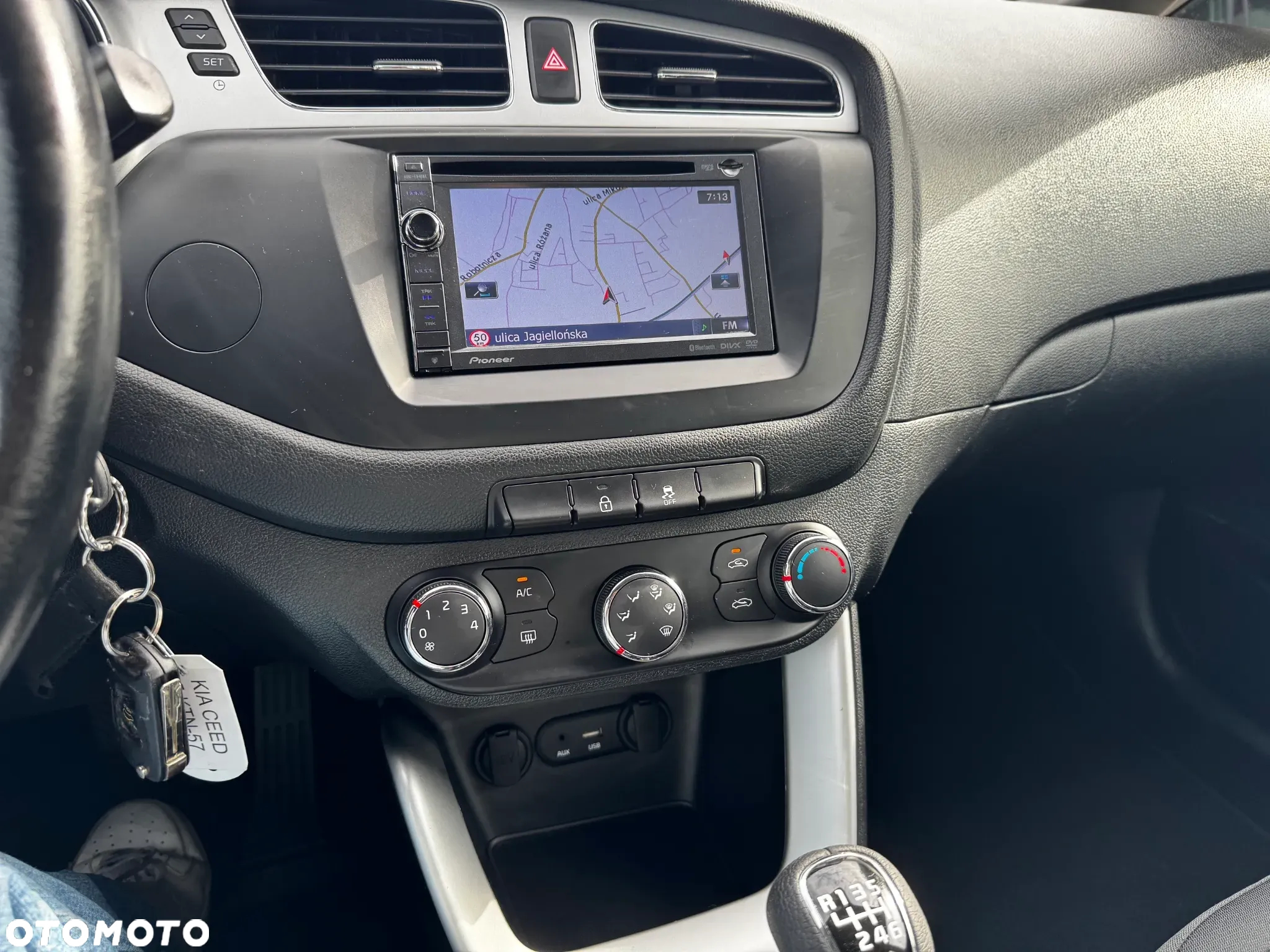 Kia Ceed Cee'd 1.6 GDI M - 17