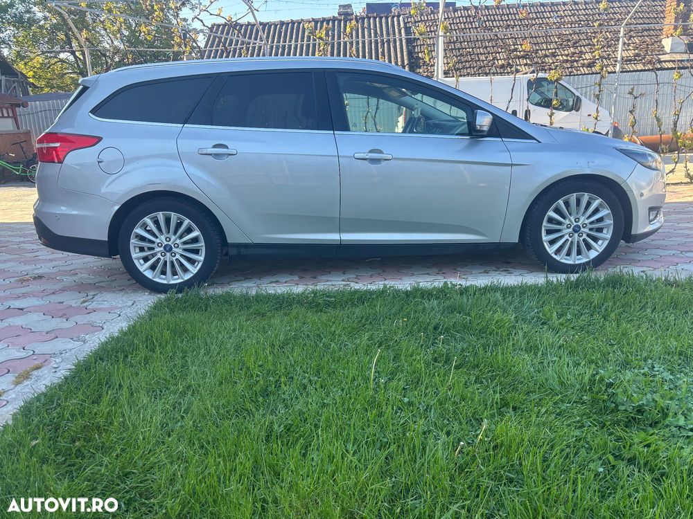 Ford Focus 1.5 TDCi DPF Start-Stopp-System Titanium - 24