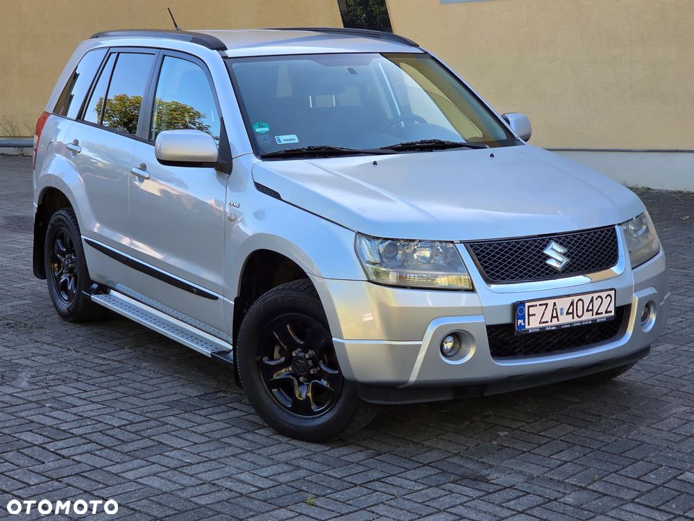 Suzuki Grand Vitara 1.9 DDiS Comfort DPF Family - 1