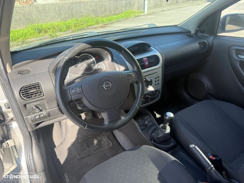 Opel Corsa 1.2 16V N-Joy - 8