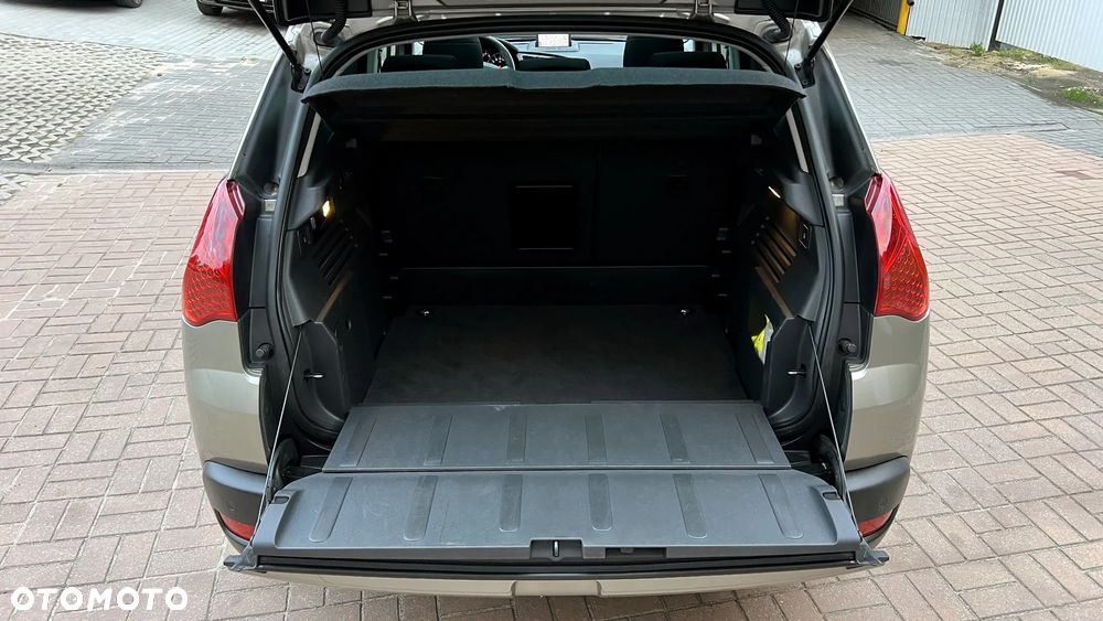 Peugeot 3008 HDi FAP 165 Automatik Platinum - 33