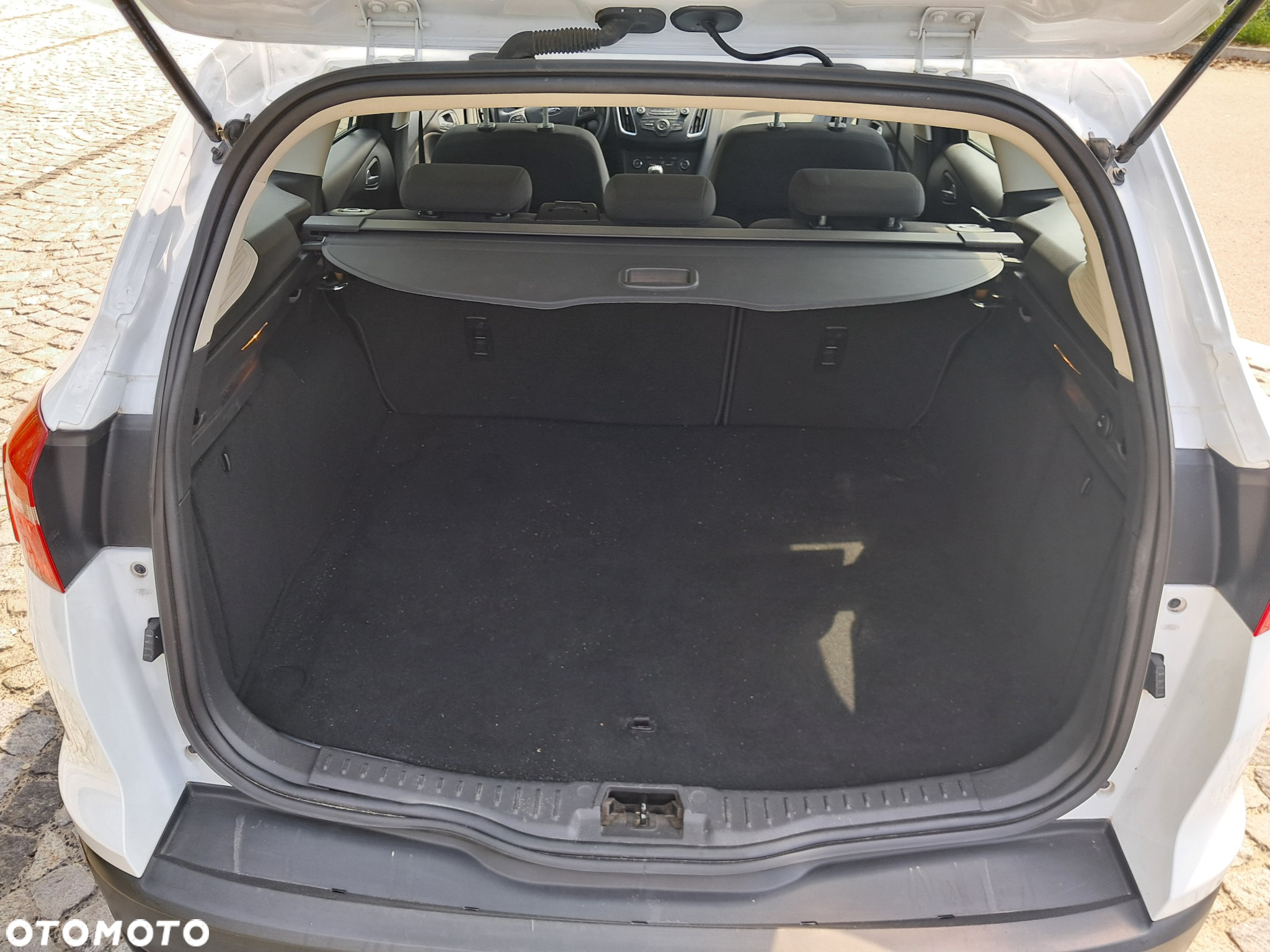 Ford Focus - 8