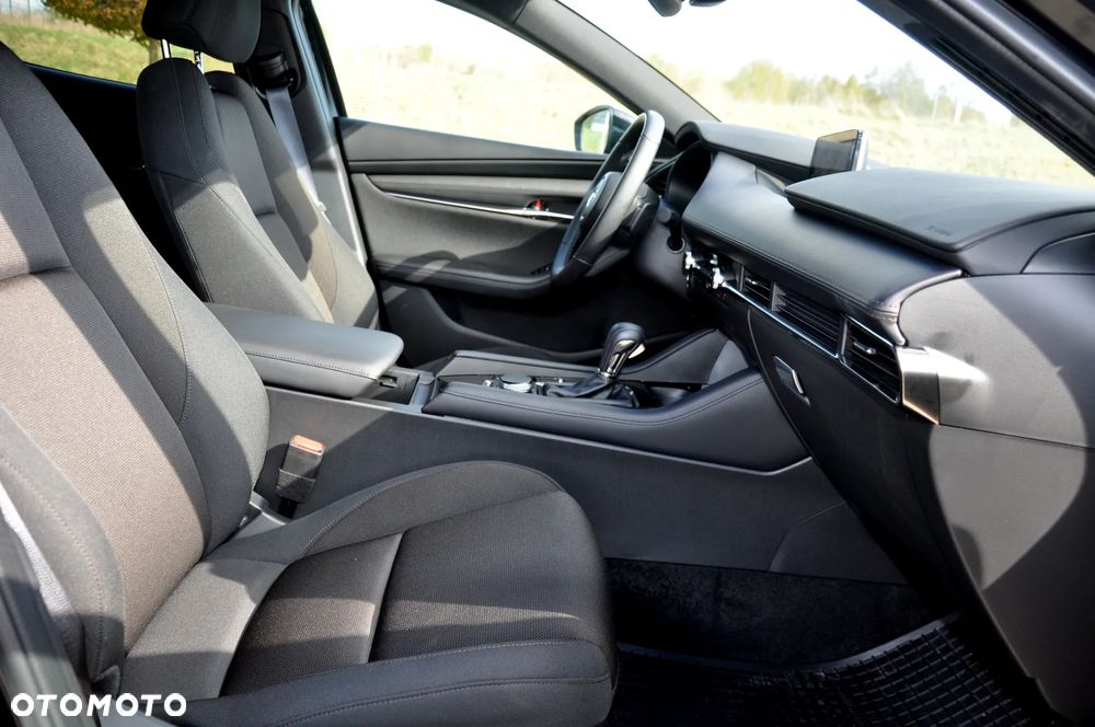 Mazda 3 e-SKYACTIV-X 186 M HYBRID HOMURA PLUS - 31