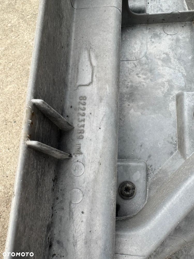 Renault T460 14-18r E6 stopnica prawa kompletna - 2