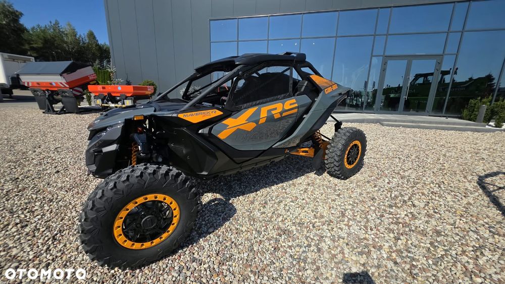 Can-Am Maverick - 7
