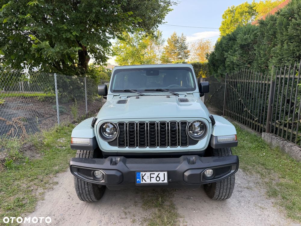 Jeep Wrangler - 5