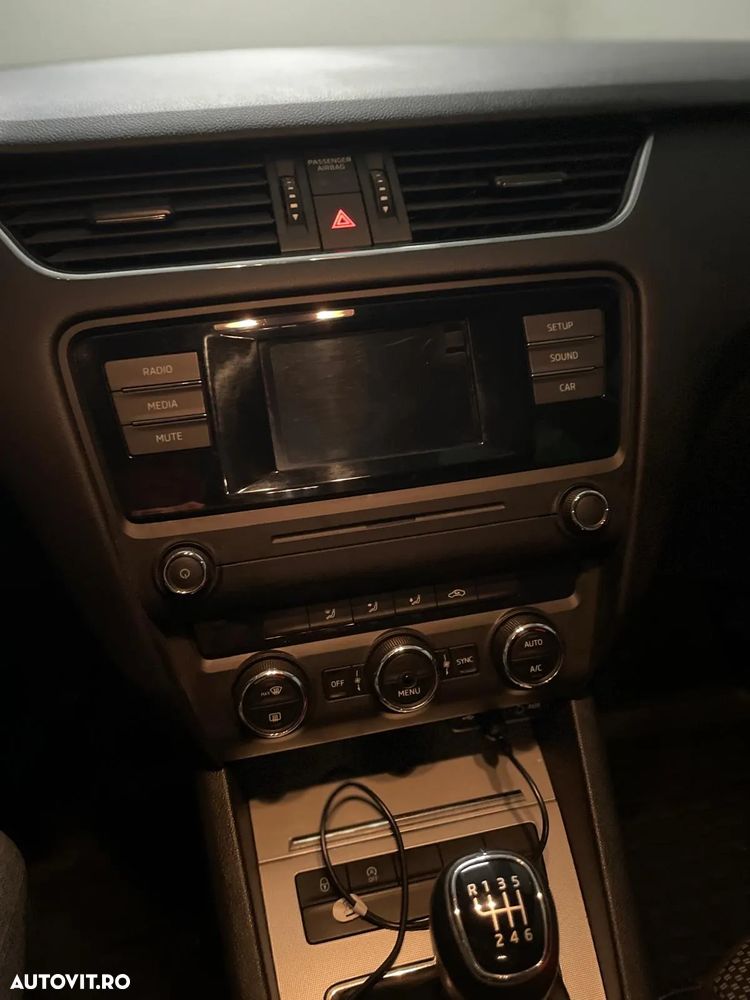 Skoda Octavia 1.2 TSI Active - 9