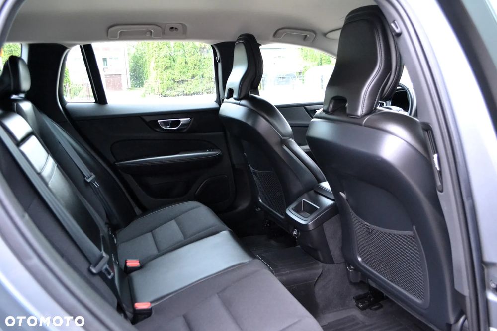 Volvo V60 D3 Geartronic Inscription - 11