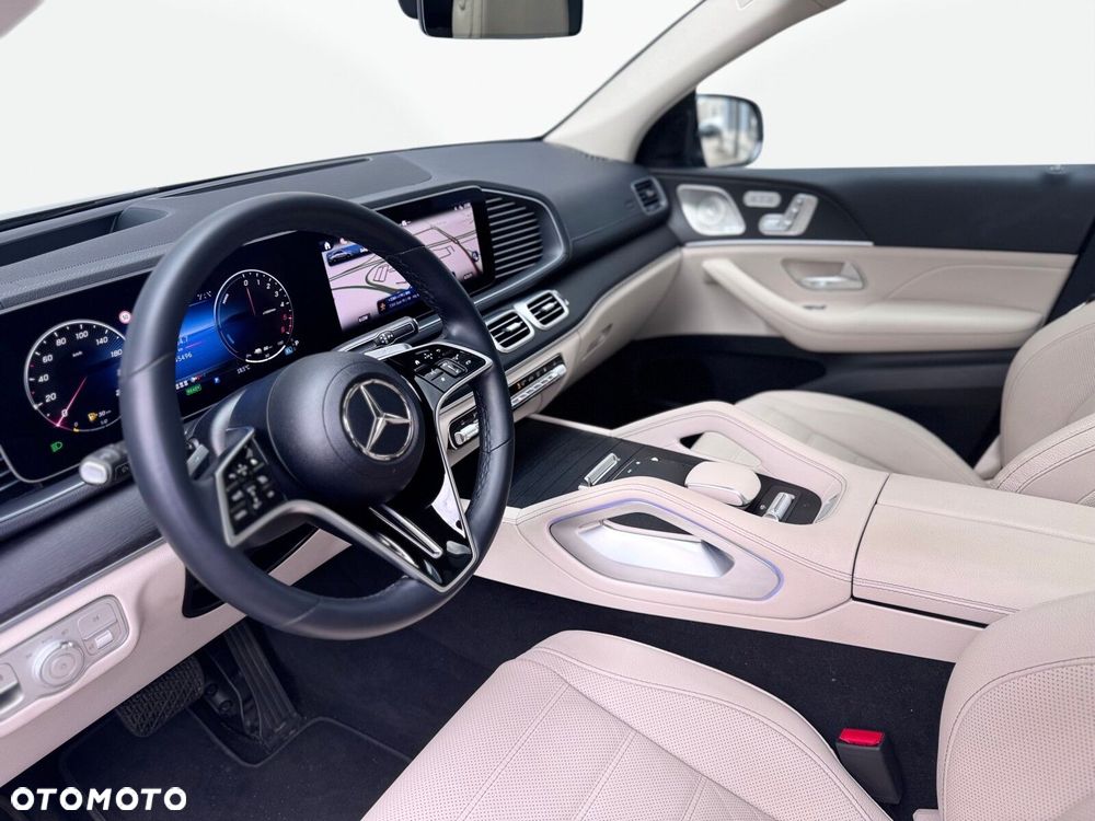 Mercedes-Benz GLE - 12