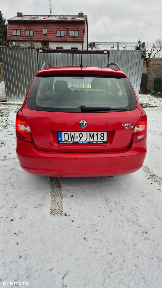 Skoda Fabia 1.2 HTP - 10