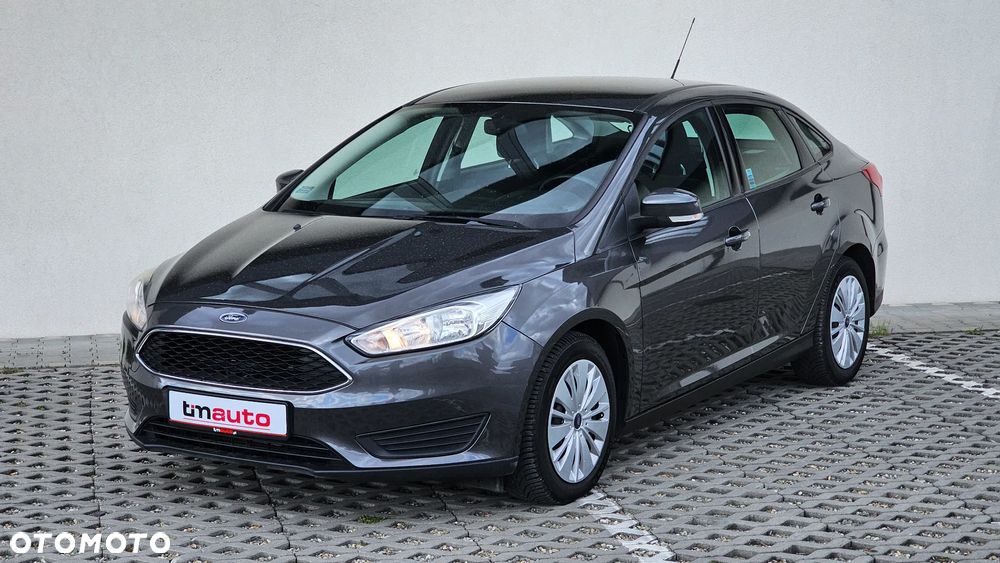 Ford Focus 1.6 Trend - 25
